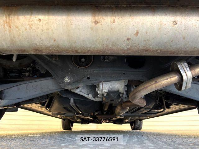 Toyota SIENTA 2022-04 8832172-19