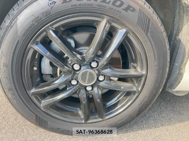 Toyota SIENTA 2019-10 8850931-12