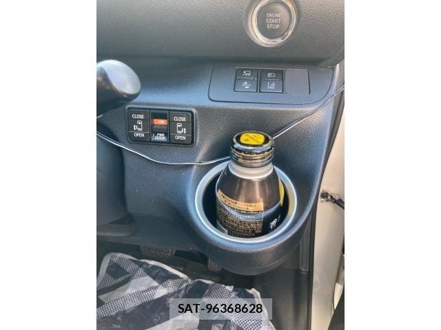 Toyota SIENTA 2019-10 8850931-20