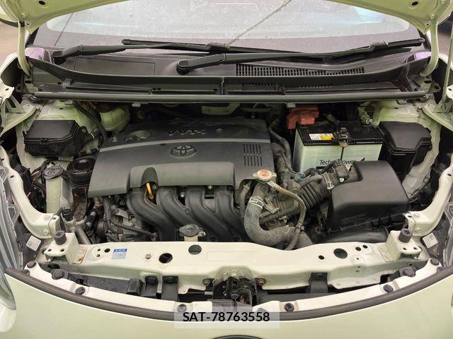 Toyota SIENTA 2017-01 8882674-17