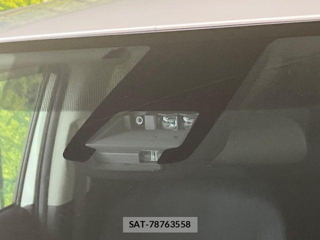 Toyota SIENTA 2017-01 8882674-3