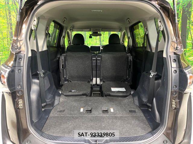 Toyota SIENTA 2019-01 8884501-11