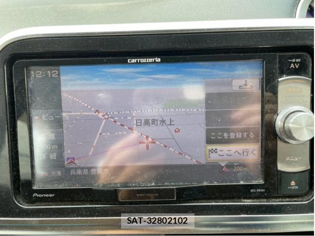 Toyota SIENTA 2017-03 8884503-9
