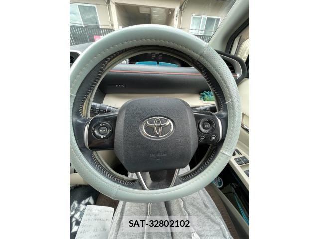 Toyota SIENTA 2017-03 8884503-2