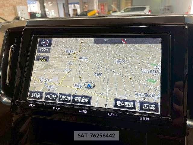 Toyota VELLFIRE 2017-08 4758879-2