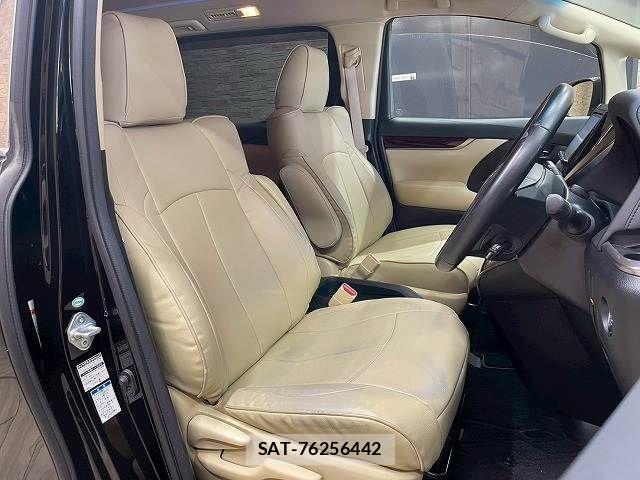 Toyota VELLFIRE 2017-08 4758879-4