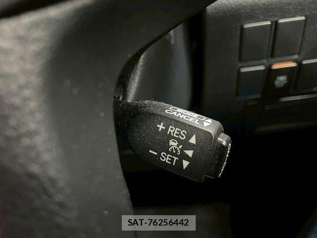 Toyota VELLFIRE 2017-08 4758879-6