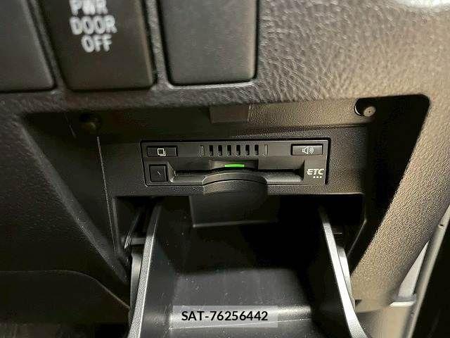 Toyota VELLFIRE 2017-08 4758879-8