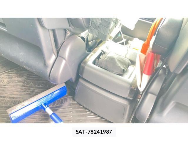 Toyota VELLFIRE 2013-05 4991728-13