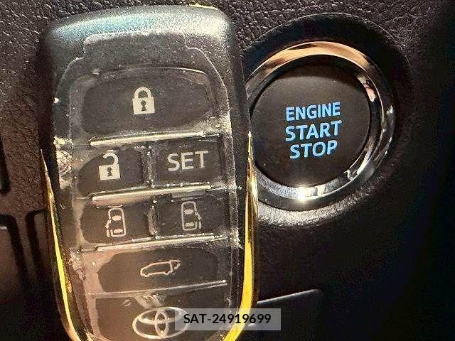 Toyota VELLFIRE 2020-06 6021561-12