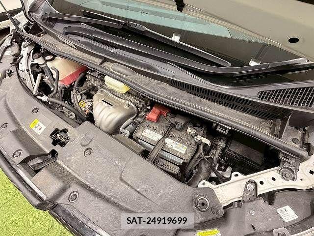 Toyota VELLFIRE 2020-06 6021561-13