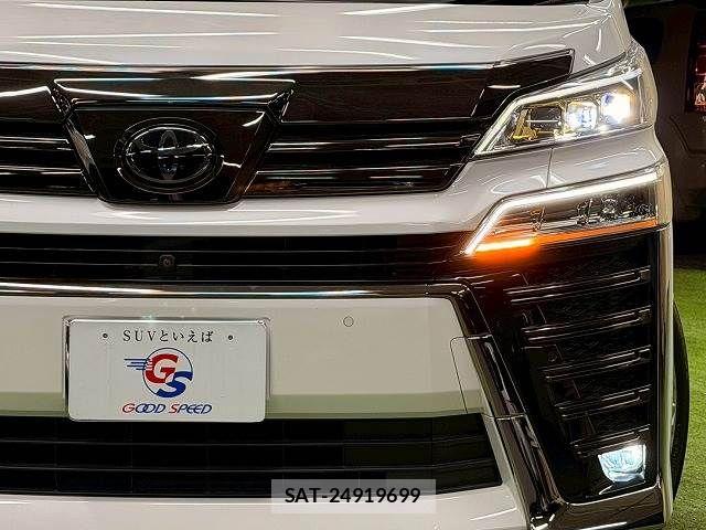 Toyota VELLFIRE 2020-06 6021561-14
