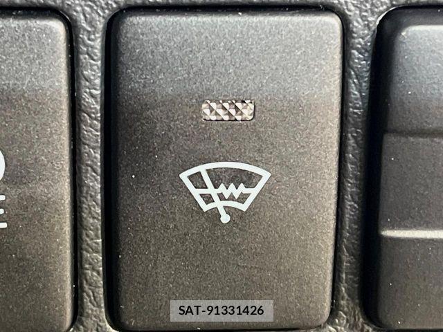 Toyota VELLFIRE 2013-04 6220628-5