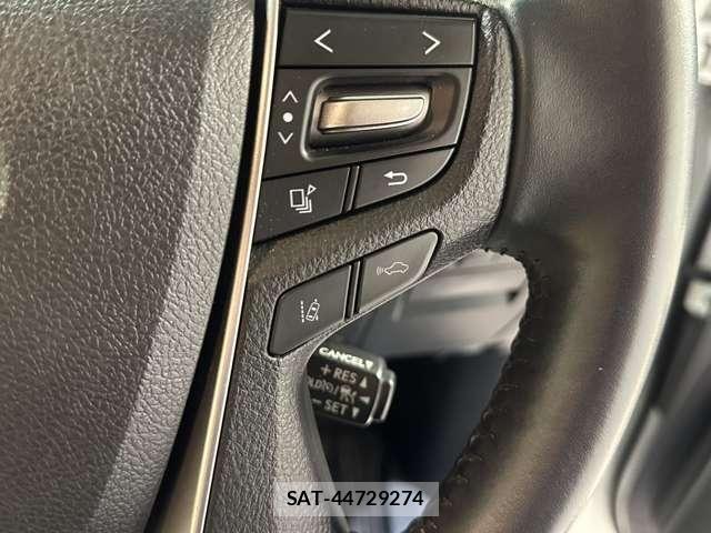 Toyota VELLFIRE 2019-03 6615333-12