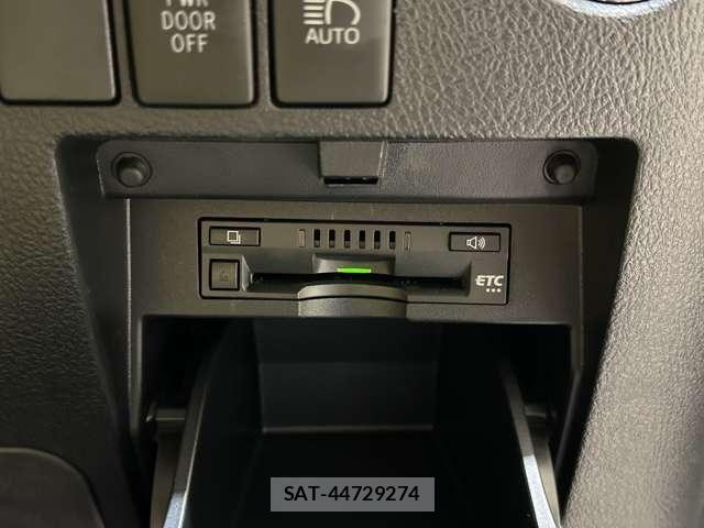 Toyota VELLFIRE 2019-03 6615333-15