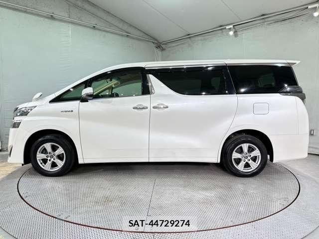 Toyota VELLFIRE 2019-03 6615333-7