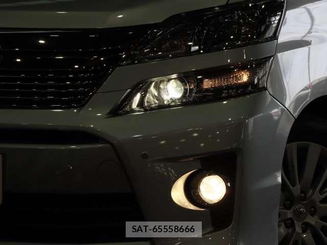 Toyota VELLFIRE 2013-06 6678535-18