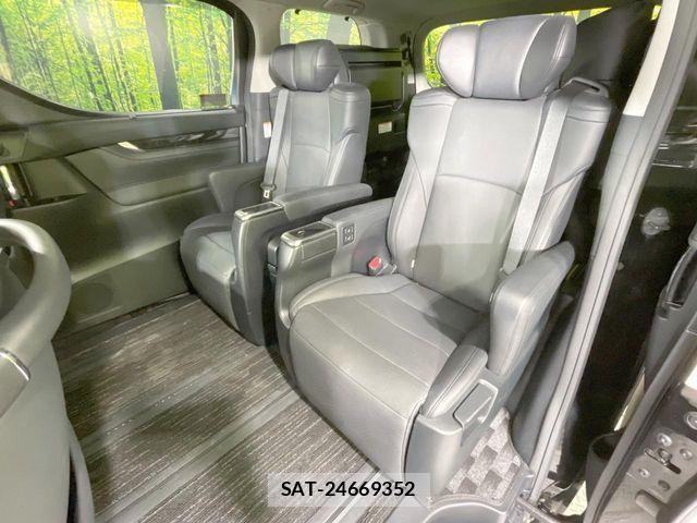 Toyota VELLFIRE 2018-04 6753647-9