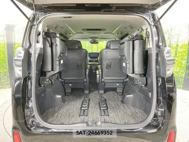 Toyota VELLFIRE 2018-04 6753647-11