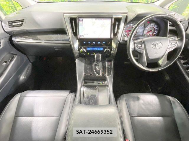 Toyota VELLFIRE 2018-04 6753647-1