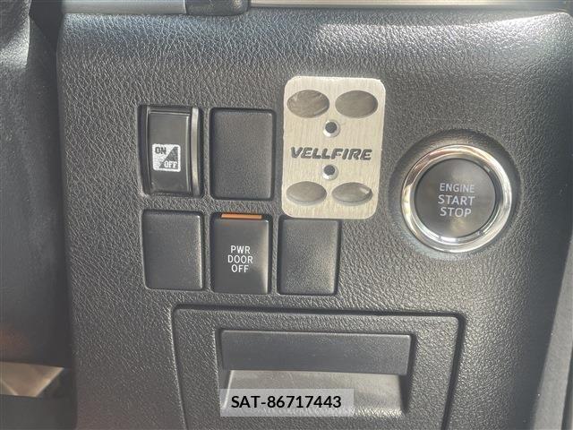Toyota VELLFIRE 2017-09 6817698-27