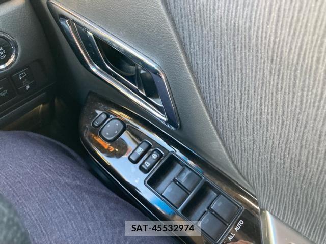 Toyota VELLFIRE 2011-07 6914652-18
