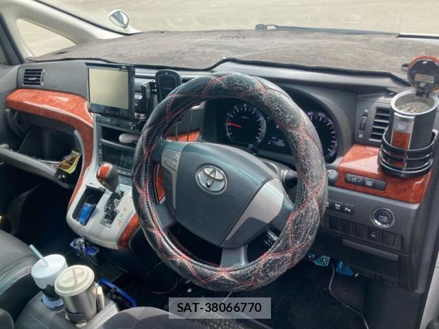 Toyota VELLFIRE 2010-04 7226311-9