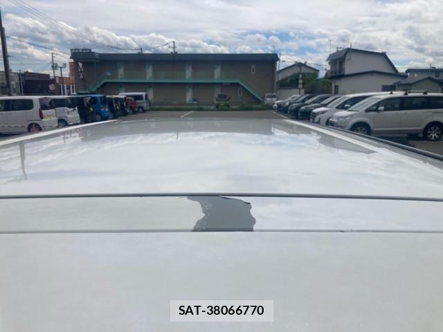 Toyota VELLFIRE 2010-04 7226311-5