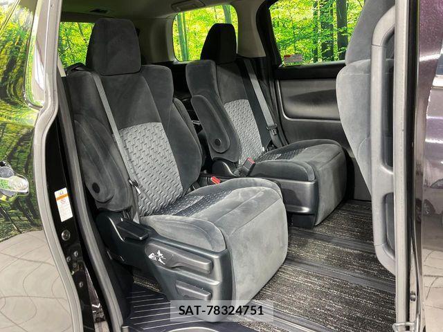 Toyota VELLFIRE 2017-11 7226329-8