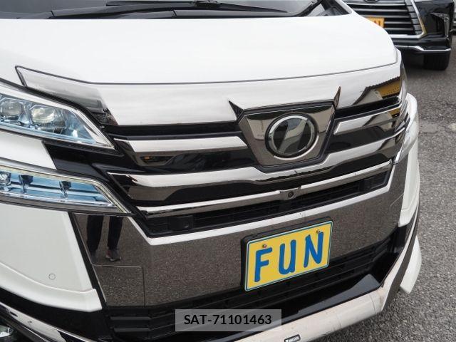 Toyota VELLFIRE 2018-07 7226327-7