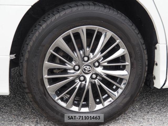 Toyota VELLFIRE 2018-07 7226327-8