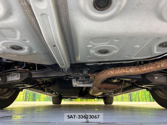Toyota VELLFIRE 2022-06 7226328-17