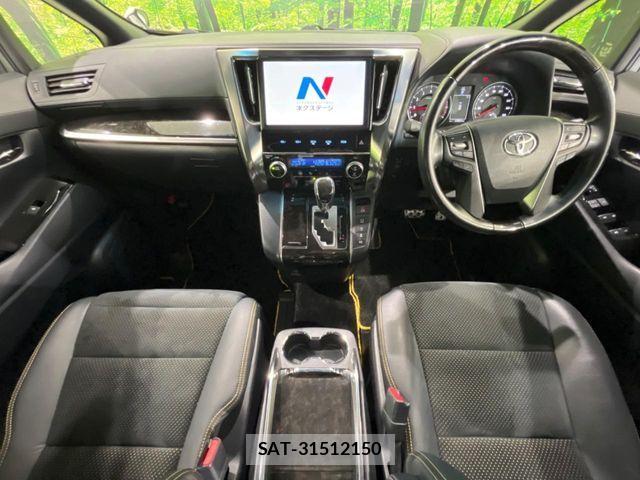 Toyota VELLFIRE 2017-03 7226325-1