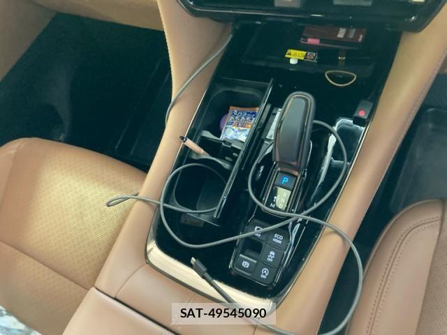 Toyota VELLFIRE 2023-10 7252639-24