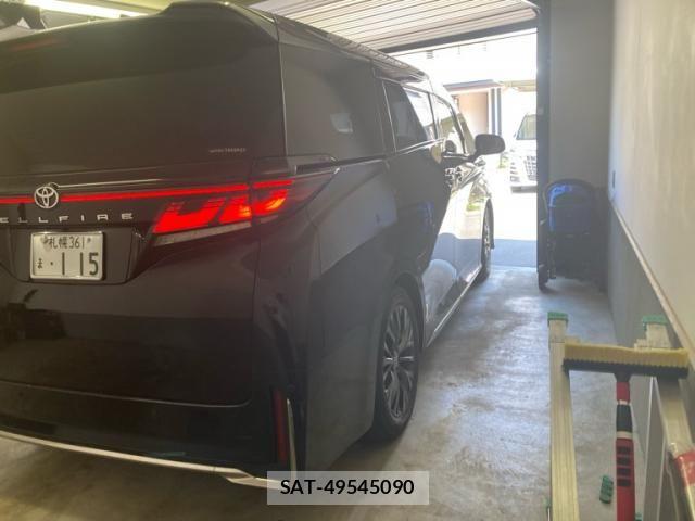 Toyota VELLFIRE 2023-10 7252639-2