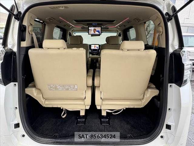 Toyota VELLFIRE 2017-02 7252640-19