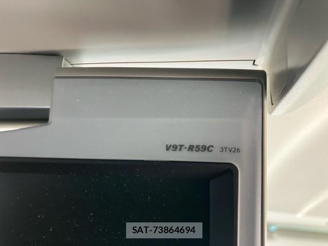 Toyota VELLFIRE 2011-10 7252644-12