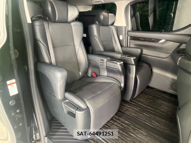 Toyota VELLFIRE 2019-01 7273180-8