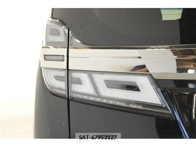 Toyota VELLFIRE 2018-10 7273182-19