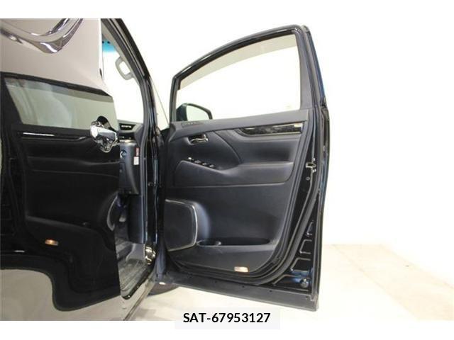Toyota VELLFIRE 2018-10 7273182-29