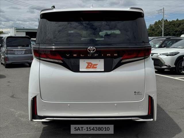 Toyota VELLFIRE 2026-02 7330755-13
