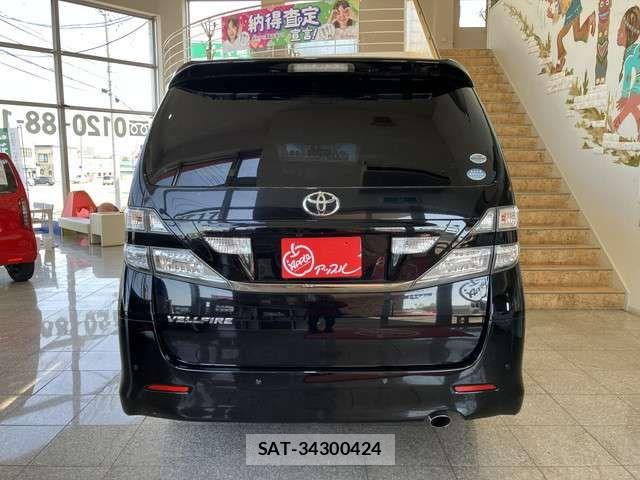 Toyota VELLFIRE 2011-02 7330756-2
