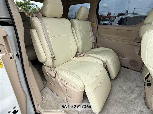 Toyota VELLFIRE 2014-04 7360233-17