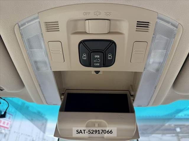 Toyota VELLFIRE 2014-04 7360233-24