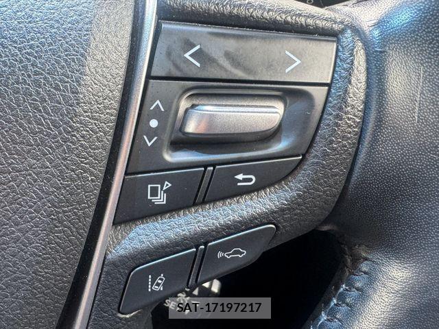 Toyota VELLFIRE 2019-04 7458484-14