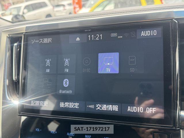 Toyota VELLFIRE 2019-04 7458484-19