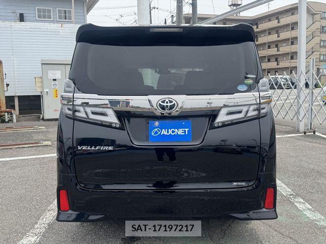 Toyota VELLFIRE 2019-04 7458484-5