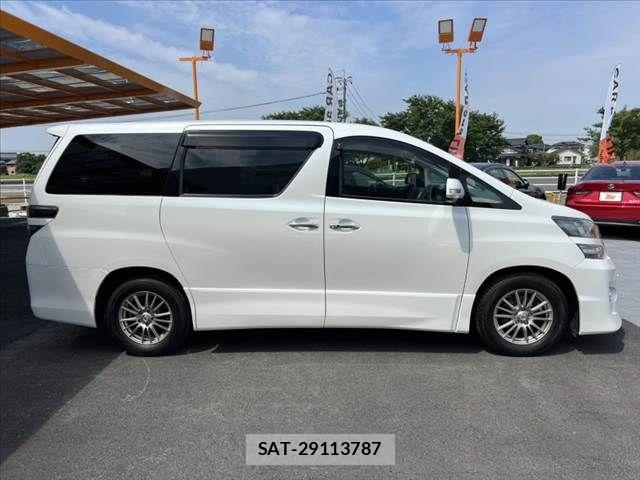 Toyota VELLFIRE 2011-12 7458487-11