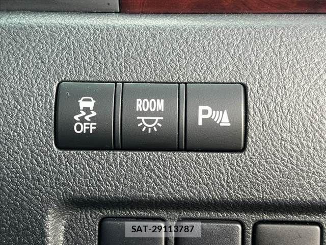 Toyota VELLFIRE 2011-12 7458487-26