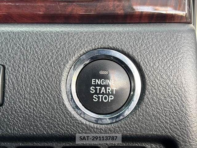 Toyota VELLFIRE 2011-12 7458487-27